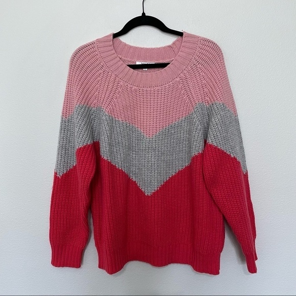 Splendid pink and grey chevron chunky knit womens sweater from stitchfix sz.M - Picture 1 of 3